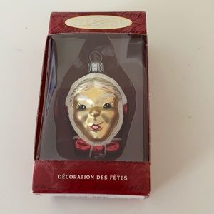 Hallmark 2000 Li’L Mrs. Claus (firm price)